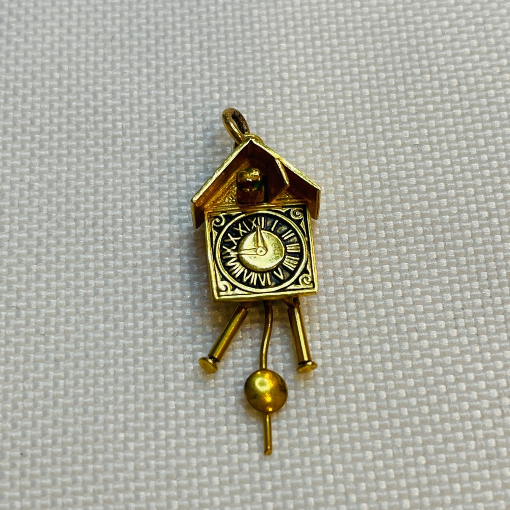 Vintage 10K Yellow Gold WL Cuckoo Clock Pendant/Charm